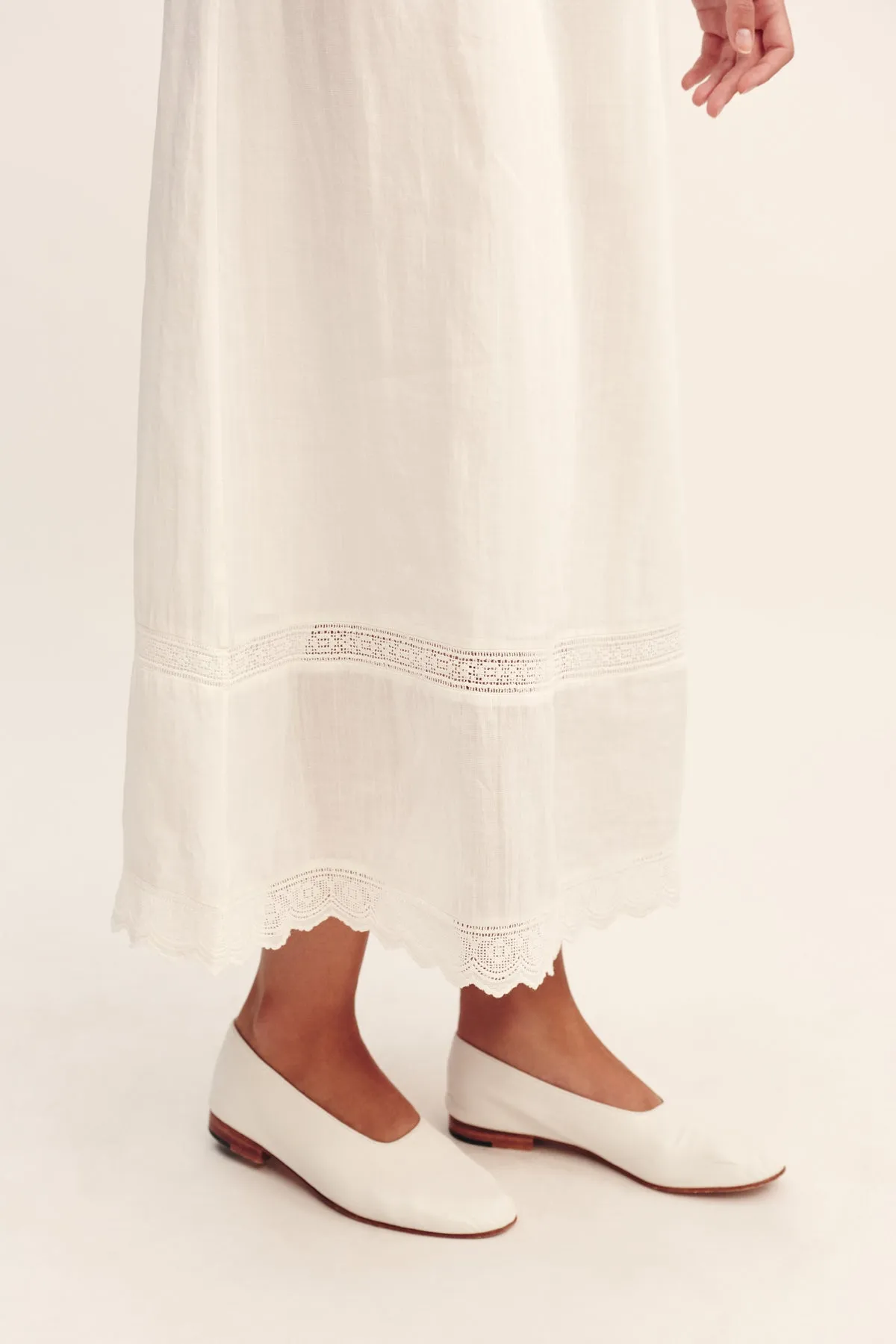 GRACE SHIFT DRESS - VINTAGE WHITE