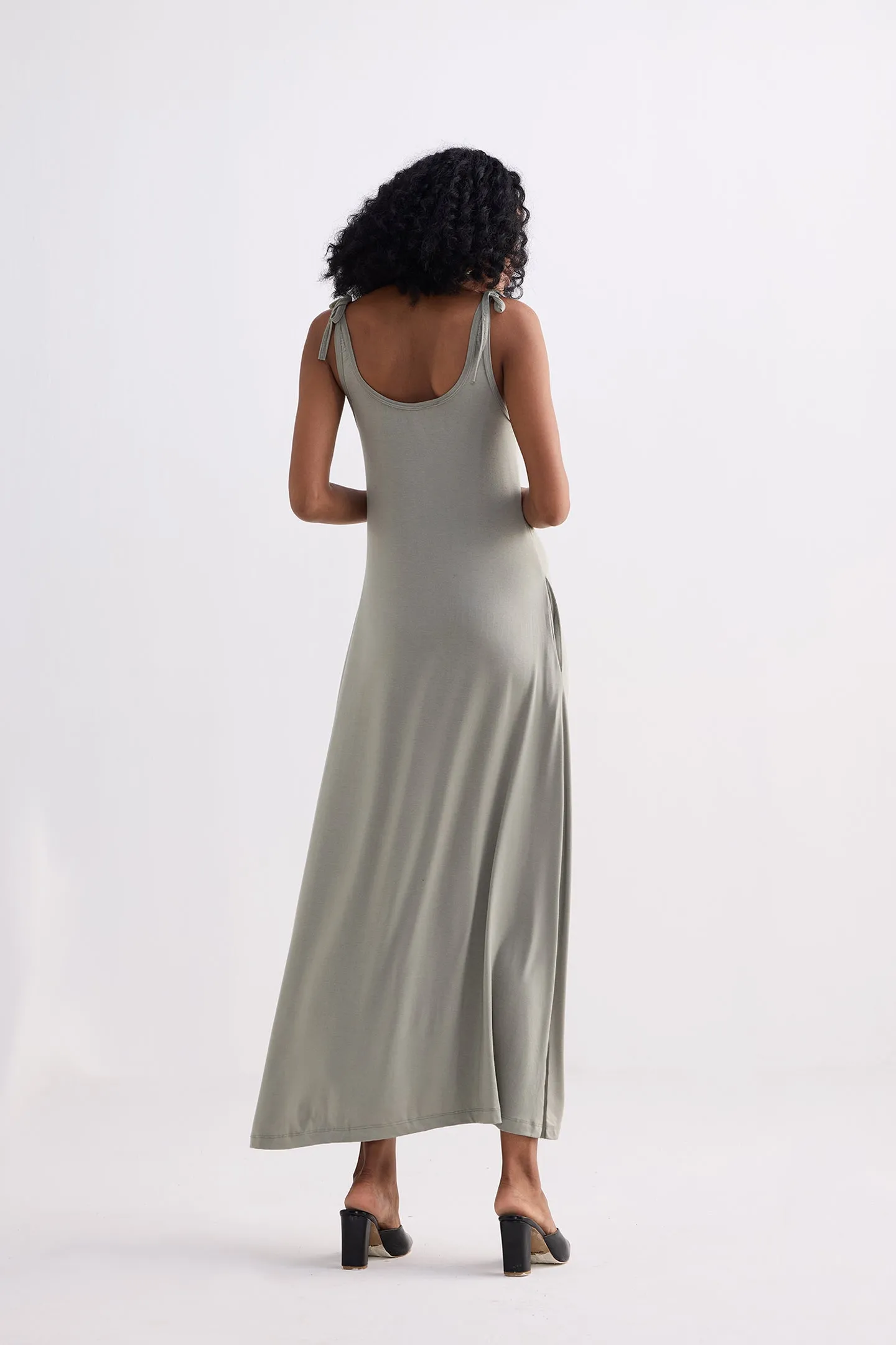 Tie-Detail Maxi Dress in Light Olive