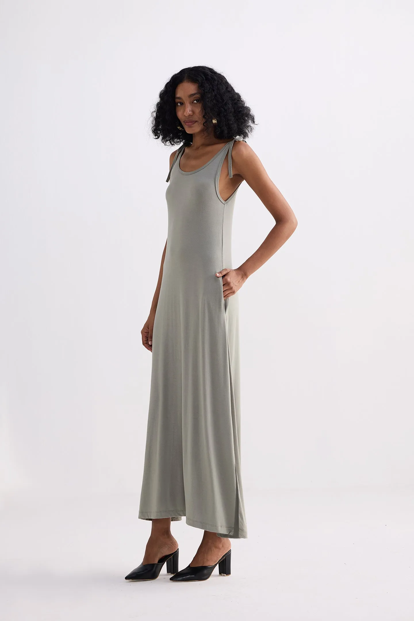 Tie-Detail Maxi Dress in Light Olive