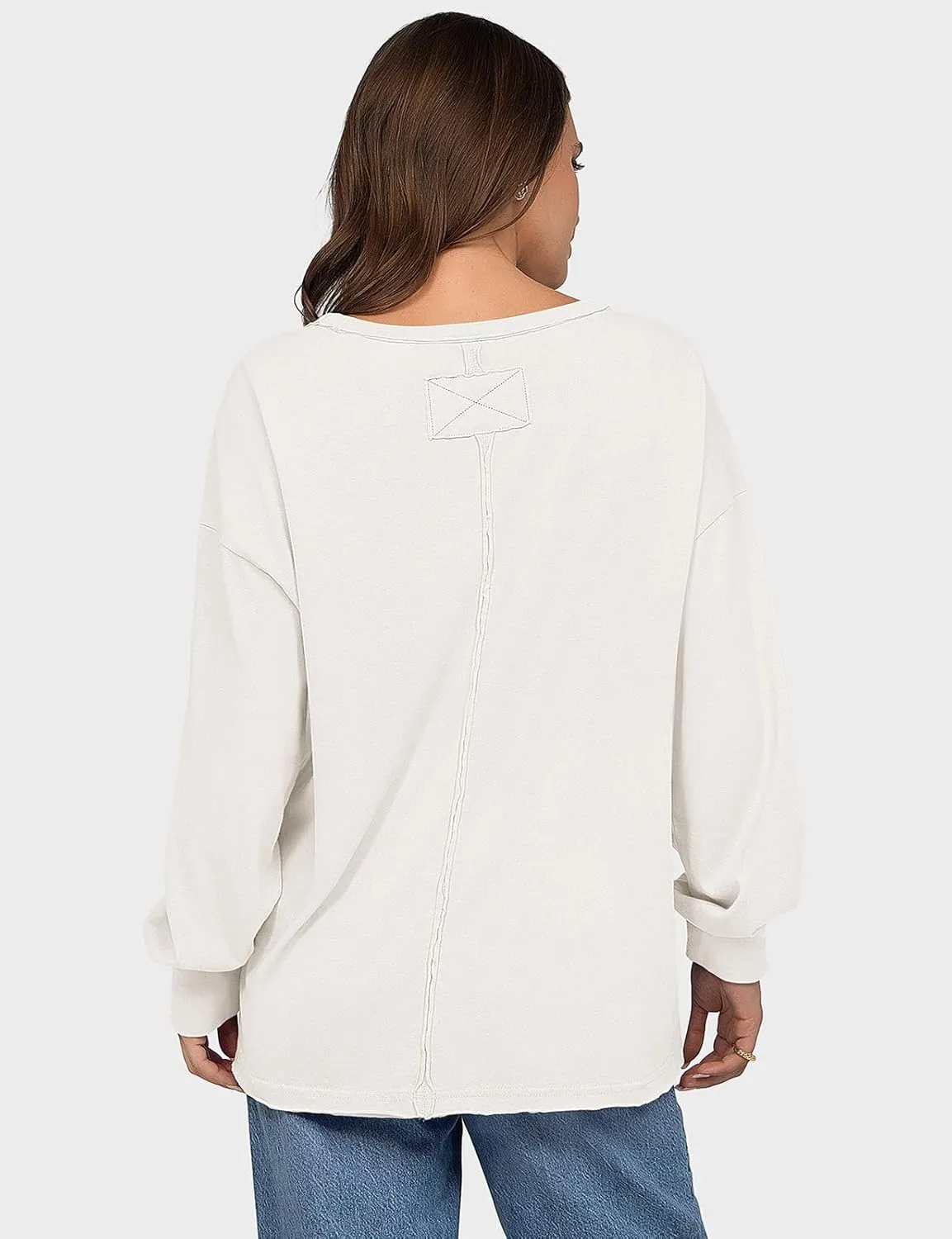UEU Womens Long Sleeve Tops Crew Neck Casual Oversized Cotton Shirts Blouses Tshirt Tee 2024 Fall Trendy Clothes with Pockets
