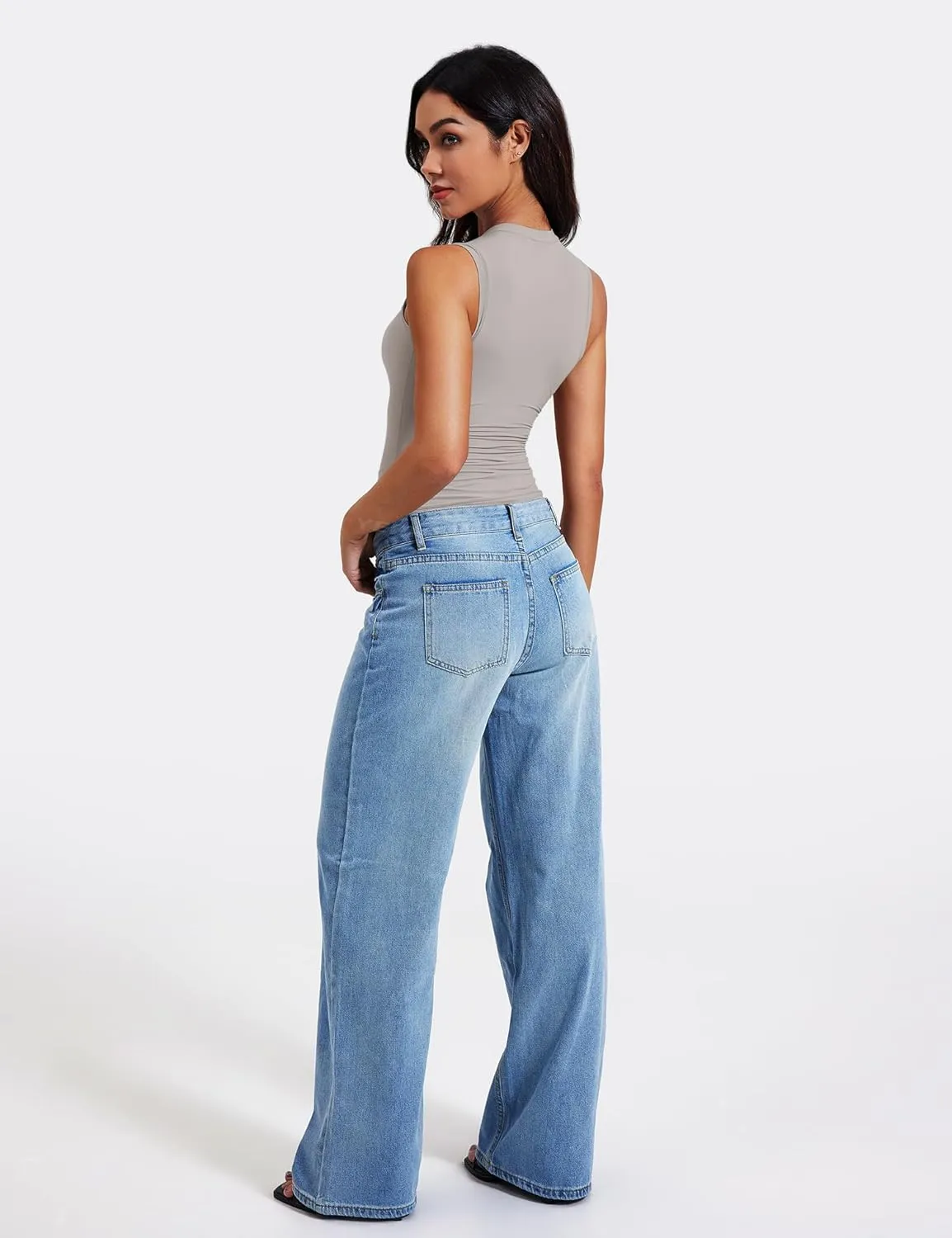 YEOREO Women Basic Mock Neck Workout Crop Top Sleeveless Double Lined Tank Tee Slim Fitted Ruched Going Out Camisole